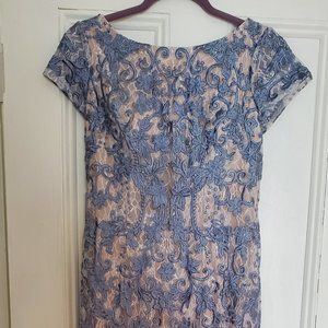 Azazie Alyssum Dress size 4